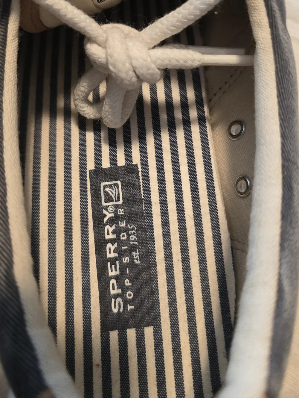 Sperry Striper II CVO Sneaker In Gray - Foot Support - Preloved Cond US M 9.5